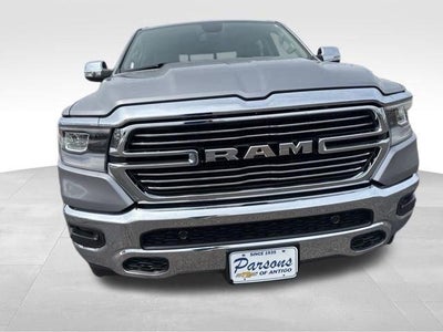 2019 RAM 1500 Laramie 4x4 Crew Cab 5'7" Box