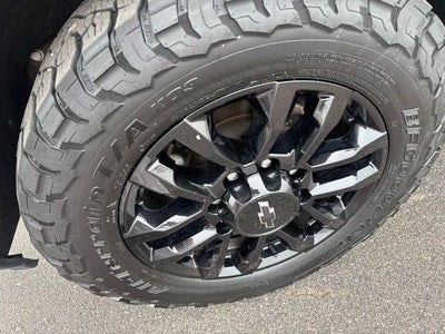 2025 Chevrolet Silverado 2500 HD Crew Cab Standard Box 4-Wheel Drive LTZ
