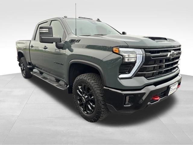 2025 Chevrolet Silverado 2500 HD Crew Cab Standard Box 4-Wheel Drive LTZ