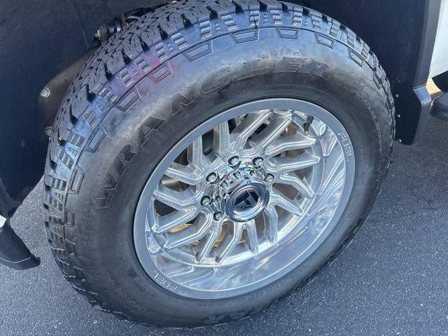 2022 Chevrolet Silverado 2500 HD Crew Cab Standard Box 4-Wheel Drive High Country