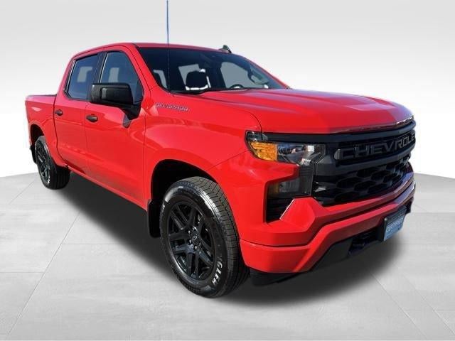 2022 Chevrolet Silverado 1500 Crew Cab Short Box 4-Wheel Drive Custom