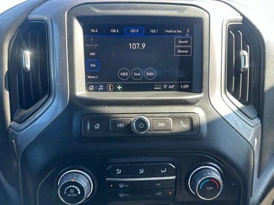 2022 Chevrolet Silverado 1500 Crew Cab Short Box 4-Wheel Drive Custom