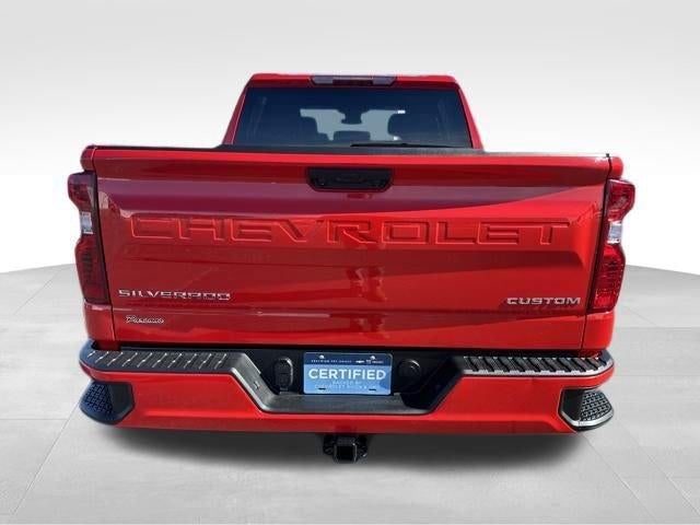 2022 Chevrolet Silverado 1500 Crew Cab Short Box 4-Wheel Drive Custom