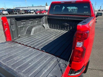 2022 Chevrolet Silverado 1500 Crew Cab Short Box 4-Wheel Drive Custom