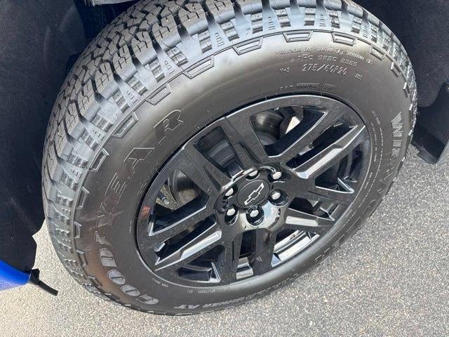2025 Chevrolet Silverado 1500 Crew Cab Short Box 4-Wheel Drive Custom