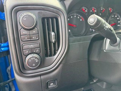 2025 Chevrolet Silverado 1500 Crew Cab Short Box 4-Wheel Drive Custom