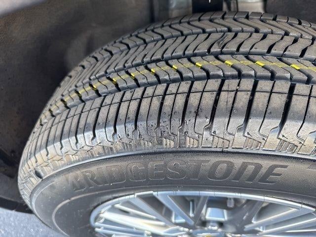 2024 Chevrolet Traverse LT w/2LT