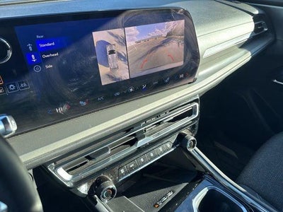 2024 Chevrolet Traverse LT w/2LT