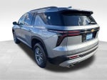 2024 Chevrolet Traverse LT w/2LT