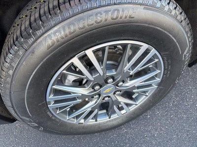 2024 Chevrolet Traverse LT w/2LT