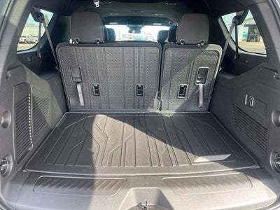 2027 Chevrolet Suburban LS