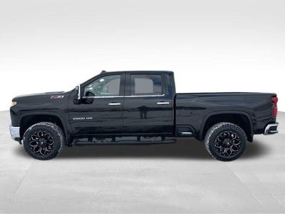 2022 Chevrolet Silverado 2500 HD Crew Cab Standard Box 4-Wheel Drive LTZ