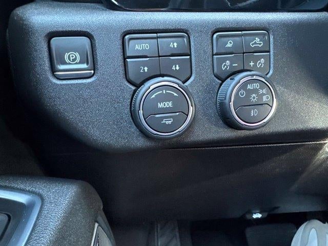 2026 Chevrolet Silverado 1500 Crew Cab Short Box 4-Wheel Drive High Country