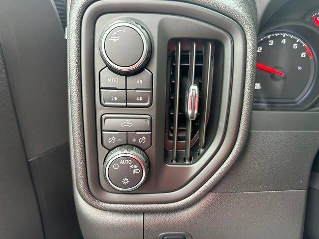 2025 Chevrolet Silverado 1500 Regular Cab Standard Box 4-Wheel Drive WT