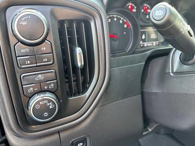 2024 Chevrolet Silverado 1500 Crew Cab Short Box 4-Wheel Drive Custom Trail Boss