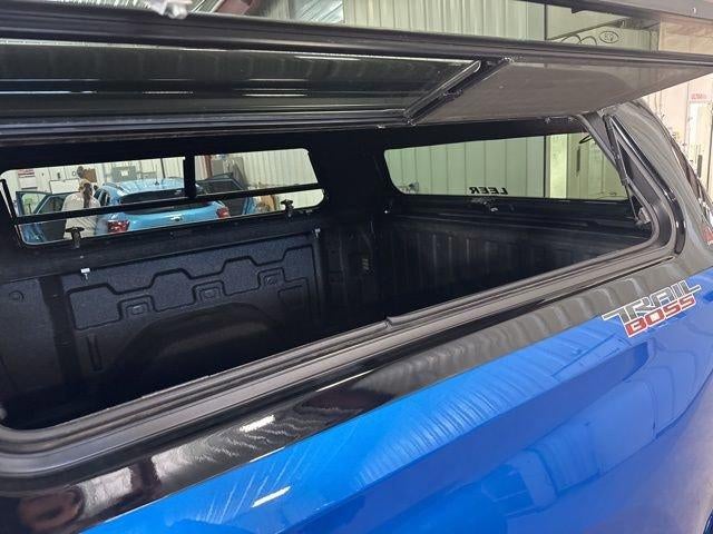 2025 Chevrolet Silverado 1500 Crew Cab Short Box 4-Wheel Drive LT Trail Boss