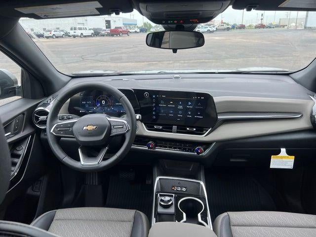 2027 Chevrolet Equinox AWD LT
