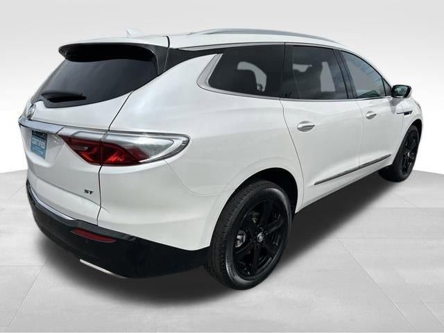 2023 Buick Enclave Essence AWD