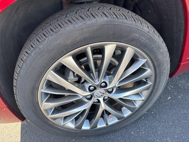 2025 Buick Enclave 4dr Avenir