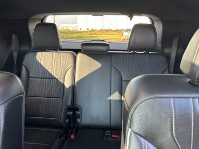 2025 Buick Enclave 4dr Avenir