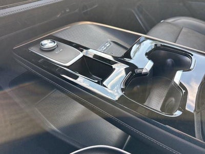 2025 Buick Enclave 4dr Avenir