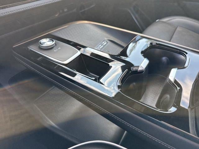 2025 Buick Enclave 4dr Avenir